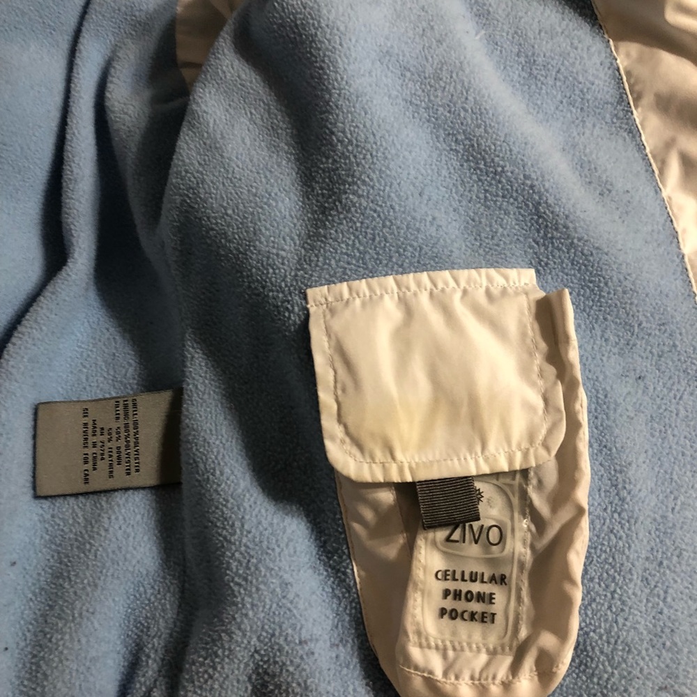 Winter Coat - image 3